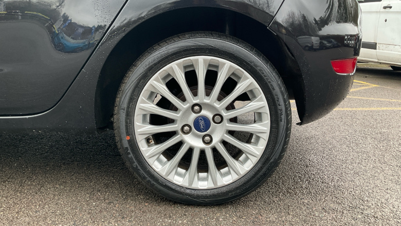 Ford Fiesta 1.0 EcoBoost 125 Titanium 5dr Petrol Hatchback